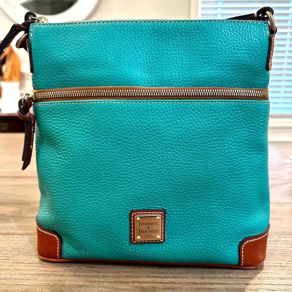 Dooney and Bourke Pebble Grain Leather Crossbody